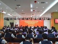 我比谁都相信努力奋斗的意义读后感10篇