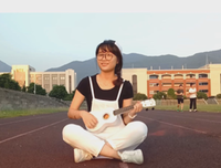 quot; 想你一次 就看一次你的朋友圈 quot;