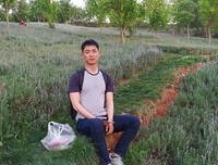 男朋友经常发微信红包给我，到底该不该收？