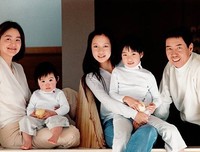 原配手撕小三，却被丈夫拖行几百米……我对你情义千斤
