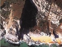 悬崖山庄奇案经典读后感10篇