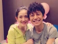 何炅出道23年零绯闻，一度被认为是Gay？最近被曝已隐婚