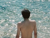 《 久居深海》的句子