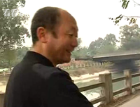 又走一位，才20岁，大家都看看