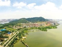 路行窄处，留一步与人