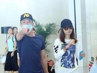 霍建华退出微博：生而为人，我劝你嘴下积德