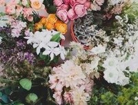 “没有人会突然不爱你，只是你刚刚知道而已。”