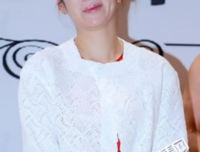 利妈不庸句子