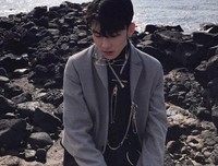 ▷还是很想走很远的路，去见一个很爱的人