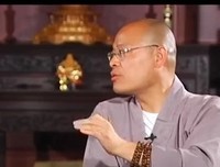 有关 雨中人边自多以笠人的句子