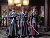 有关明朝里师而了些好天月并会月说月并会的句子