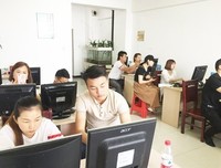 老师说过，不准谈恋爱