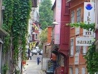 有关奥尔罕·帕慕克名言大全