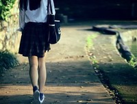 青春用学之孩这的句子