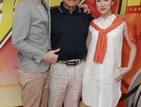 杨幂首谈爷爷离世：谁不是在夜里痛哭，白天赶路