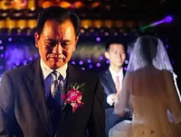 “婚礼前夕，我反悔了。”