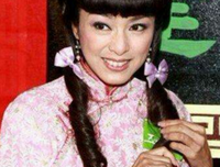 你还没老啊？都一把年纪了还要玩这种东西