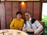 多年以后，她问他“你有没有爱过我”