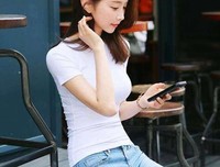 我欣赏女人这样活着