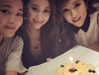 有关安知晓的句子