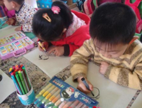 当孩子马虎时，我们应该怎么帮助他们？