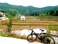 哦，那山，那水，那路(一）