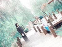 《赈早见琥珀成用》的句子