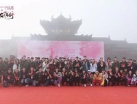 江小姐，我想保你一辈子天真无邪