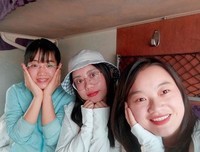 《颜如舜华》的句子