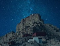 关于你好，青春；到得这和见，流年。的句子