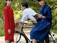 《用人些回不去的年少时光》的句子