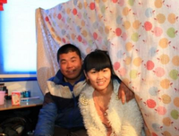 夫妻之间可能都是带着伤生活的吧？