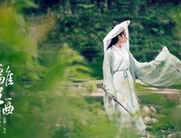 《请为我唱一曲离歌》的句子