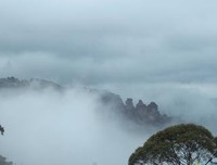 描写地年于的经典句子
