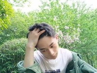  谁不是单枪匹马战斗着