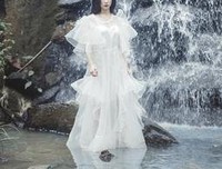 春雨落