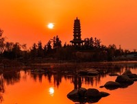 爱情无关远近，无关生死，无关记忆