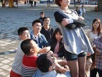 有一年，我负责会场的接待
