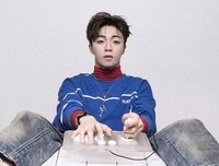 “不会有人真的喜欢《惊雷》吧？”