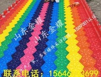 残月收晓霞散，沽酒人家何在