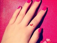 烟花易冷，人心易疼