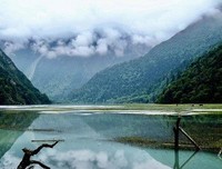 穿越怨恨，与父母、自己和解：没有完美的父母，也别苛