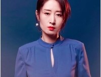 44岁刘敏涛“表情失控”登上热搜：老娘最美，不服憋着