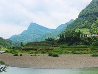 无限风光在险峰