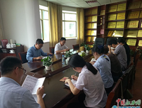 和月入20万的银行职员聊了一小时，扎心了…