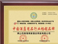 若干年后，我或许不记得丢进垃圾桶的玫瑰，却不会忘了
