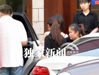 保时捷停首都机场6年，真相让人泪目：梦里看见的人，醒