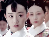 有关灯笼易碎，恩宠难回的句子