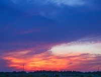 落日余晖映晚霞