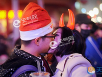 风吹 铃儿乱经典的句子